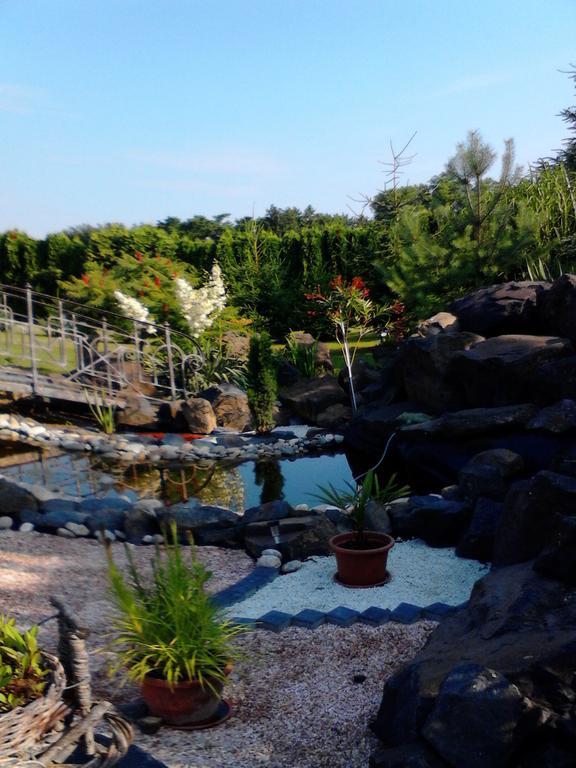 Vadvirag Vendeghaz Hotel Lenti Phòng bức ảnh
