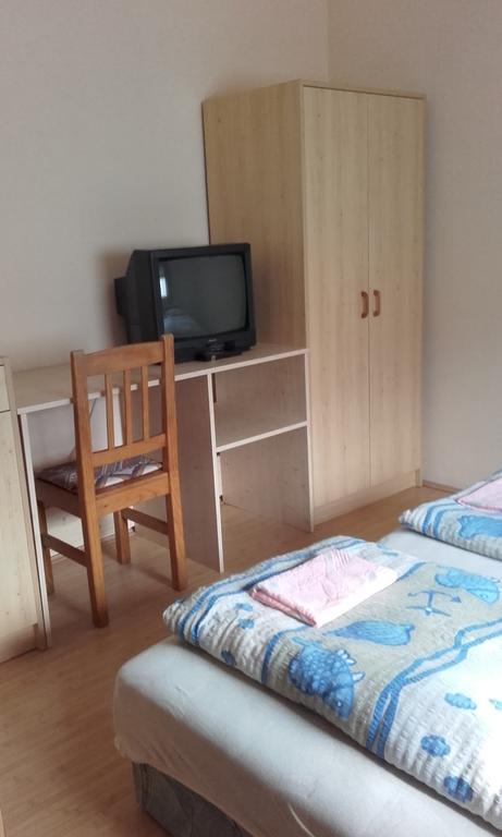 Vadvirag Vendeghaz Hotel Lenti Ngoại thất bức ảnh
