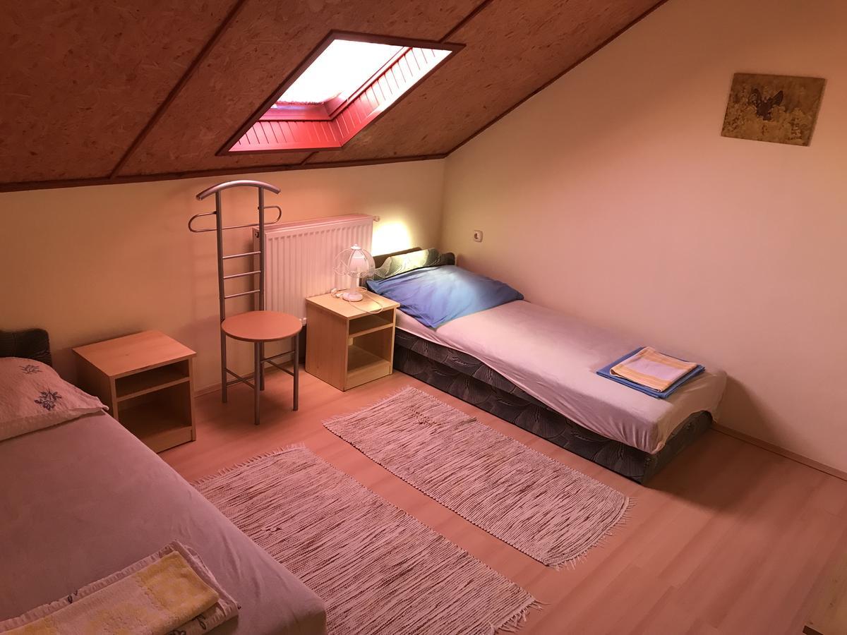 Vadvirag Vendeghaz Hotel Lenti Ngoại thất bức ảnh